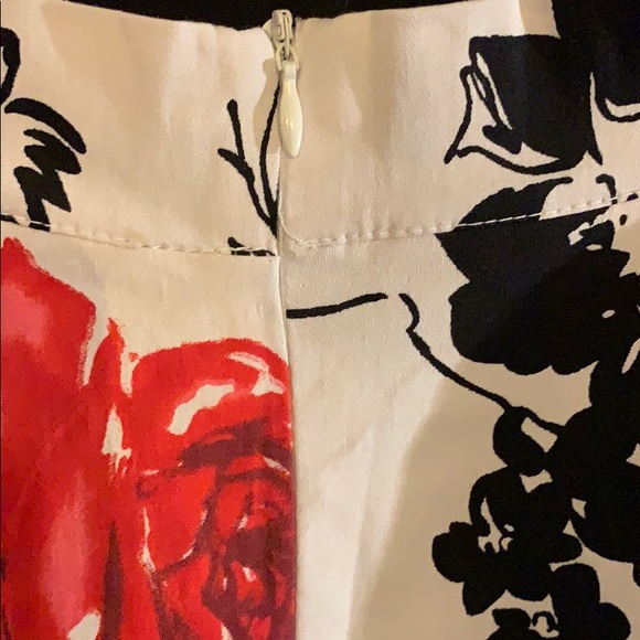 Mixinna Floral print Circle Skirt - Picture 3 of 3